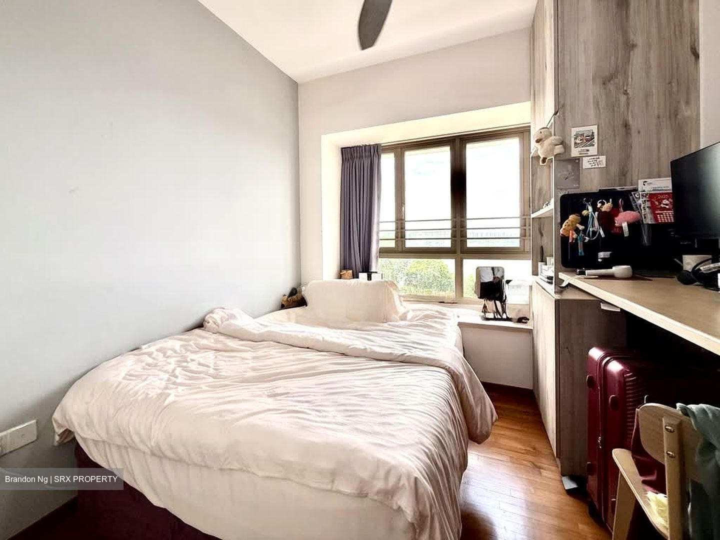 Waterfront Gold (D16), Condominium #579738481